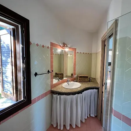 Villetta Vista Mare E Giardino * Cala Bitta